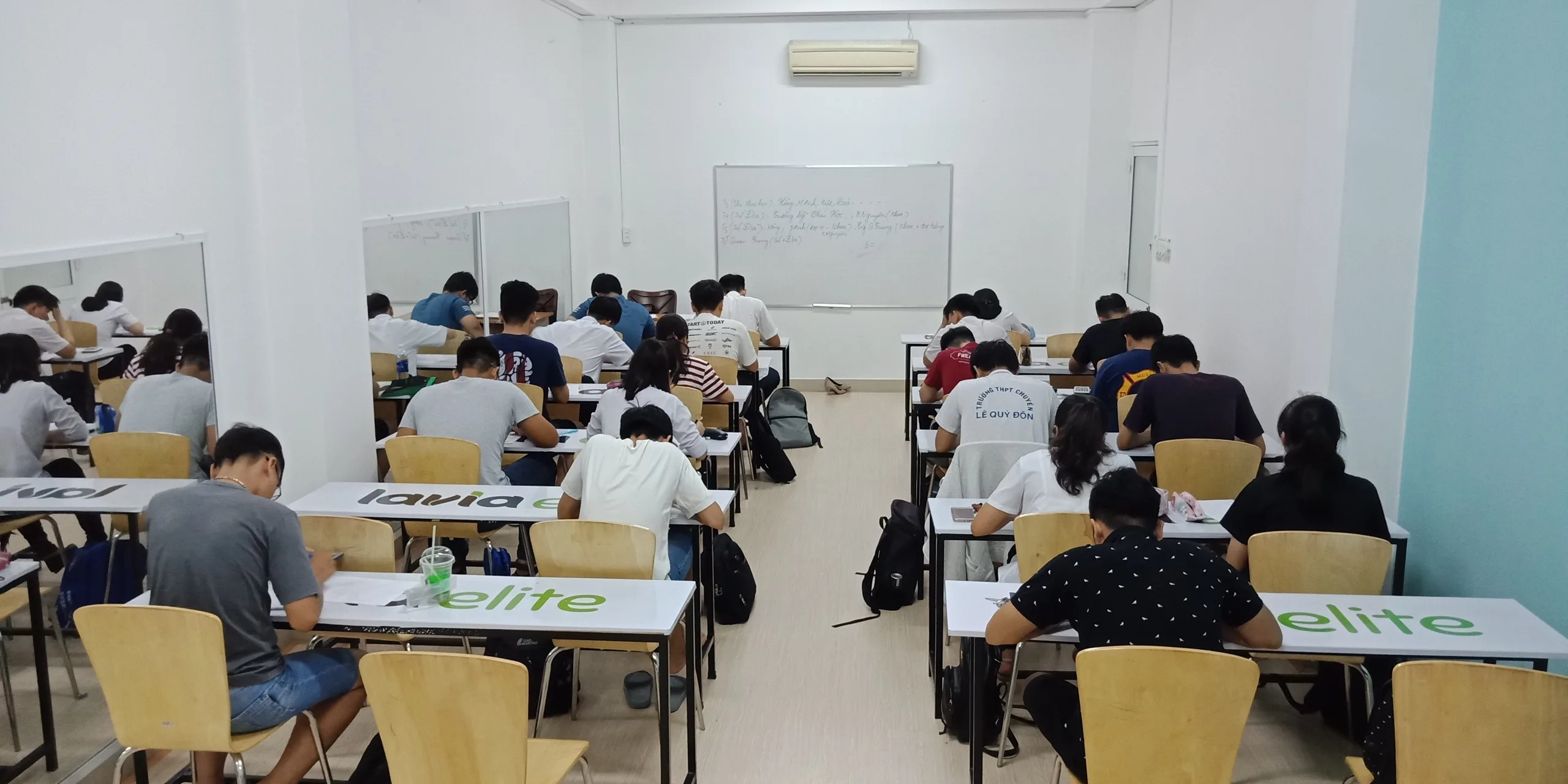 Luyện thi đại học Nỗi trăn trở của nhiều học sinh cuối cấp 1